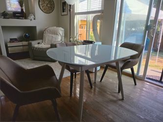 Extendable Glass Dining Table