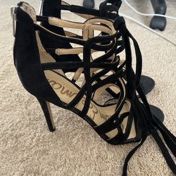 Women’s Black Laced Up Heels Sz 8.5