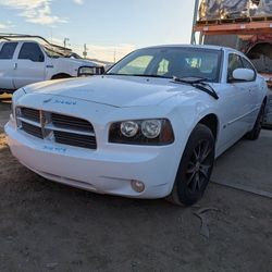 2010 Dodge Charger Just In For Parts 