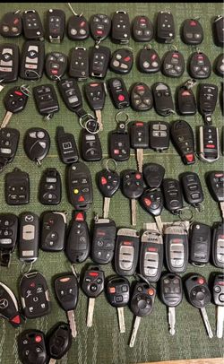 Key Fob Car key remote Kia key fob Toyota key fob Hyundai key fob Mini Cooper key fob Nissan key fob Bentley key fob Ford key fob Chevrolet key fob