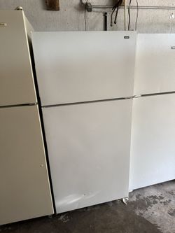 Hotpoint Refrigerator 