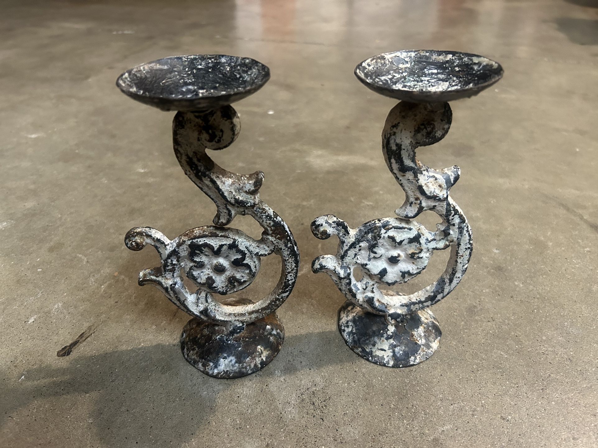 Metal Candle Holders
