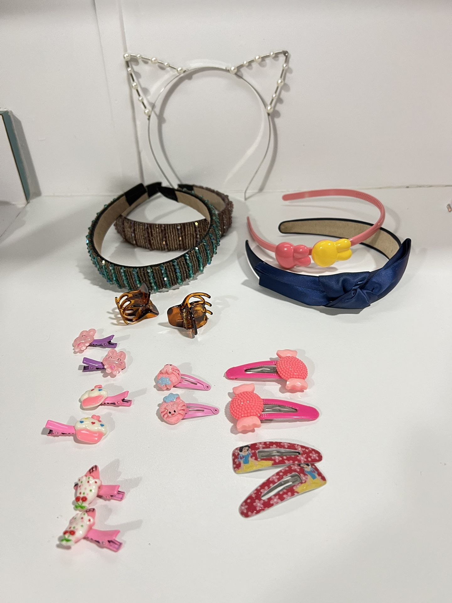 hair accessory Lot ! !