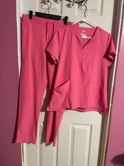 Adar Pink Scrub set size M