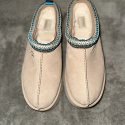 Ugg Tasman Platform
