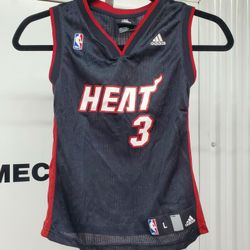 Dwayne Wade Miami Heat Adidas Jersey #3 Toddler Size Large 

CONDITION;  (LNWOT)

LIKE NEW WITHOUT TAGS NO DEFECTS FROM A NON-SMOKING AND PET FREE ENV