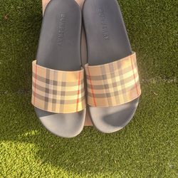 Burberry slides