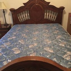 Wooden Queen Bedroom Set(No Mattress/box Spring)