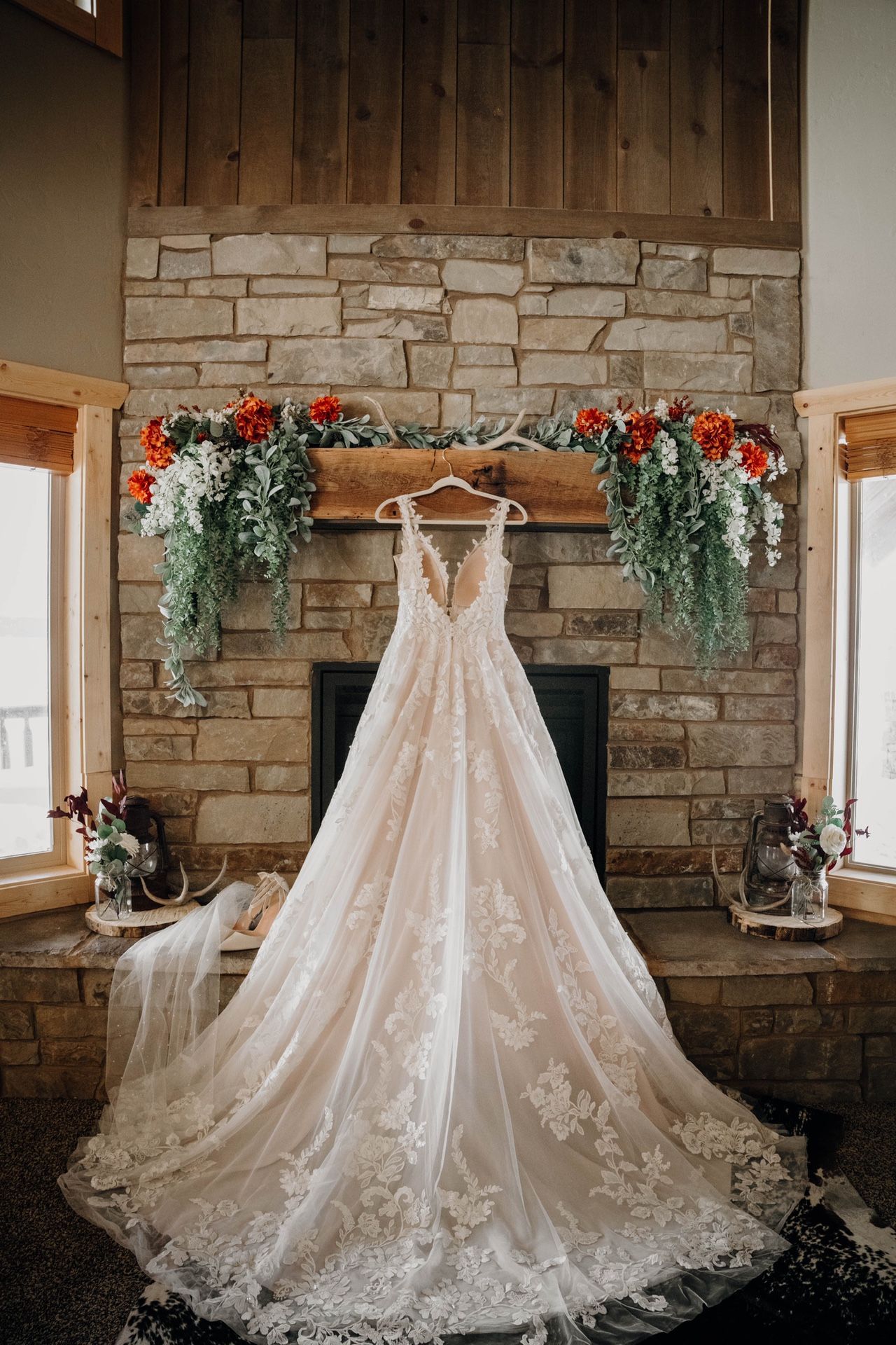 White Lace Wedding Dress