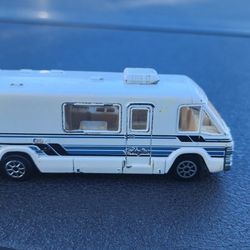 Winnebago Die Cast Metal Collectible 1990
