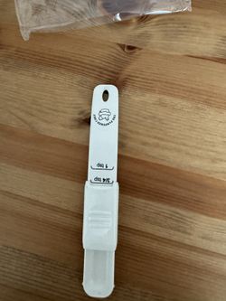 Pampered Chef Adjustable Measuring Spoon — New