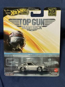 HotWheels Premium Top Gun Maverick ‘71 Porsche 911