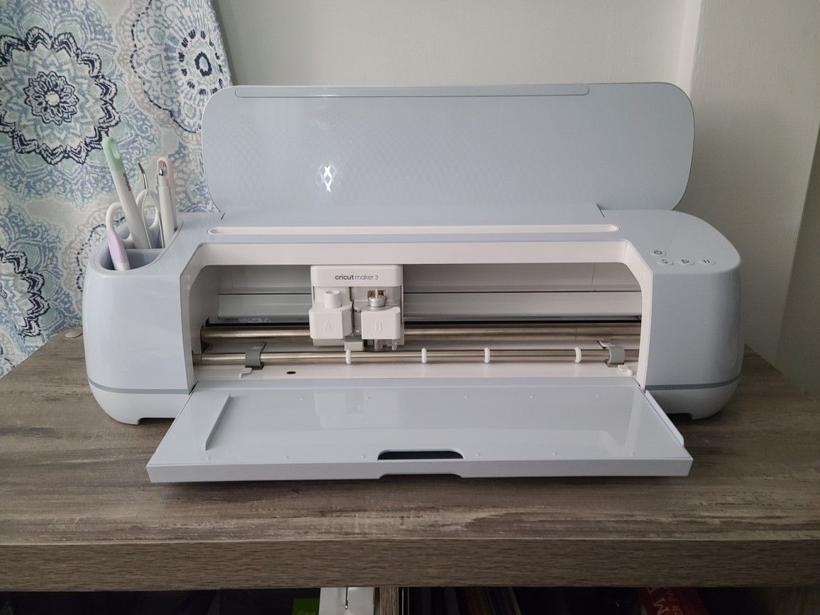 Like New Cricut Maker 3 And Accessories 