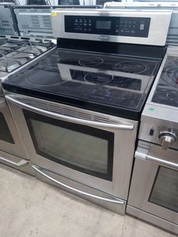 Samsung stainless steel induction glass-top stove - Free delivery