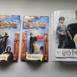 3 Harry Potter figurines
