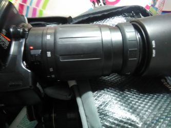 Tamron 70/ 300 camera lens