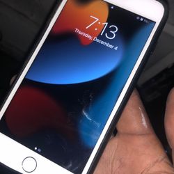 Clean Iphone 7 Plus Like New 