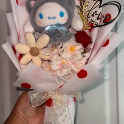 Mini Cinnamon Roll Bouquet 💐 Birthday Gift, Mothers Day Gift, Graduation Gift 💐