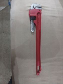 Heavy Duty Red Pipe Wrench