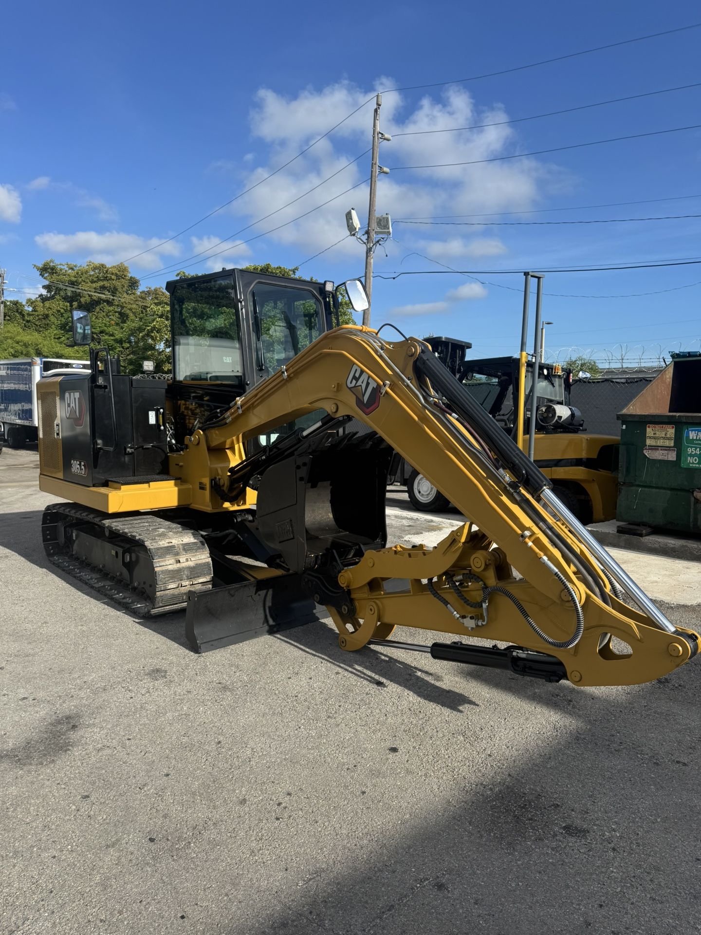 2025 Caterpillar 305.5 E2 CR Excavator