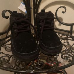 Ugg