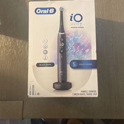 Brand New Oral B iO Series 7 Rechargeable Toothbrush