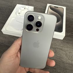 iPhone 15 pro 512gb unlocked for any carriers ( Liberado )