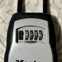 MasterLock- Lock Box