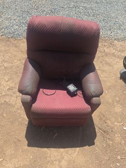 FREE Recliner lift chair
