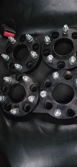 5 lug spacers