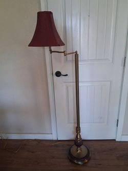 Floor lamp