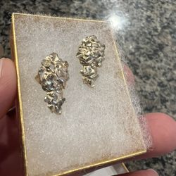 14k Nugget Earrings 