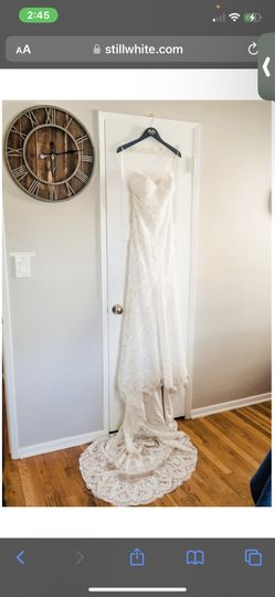 Beautiful Simple Lace Wedding Dress