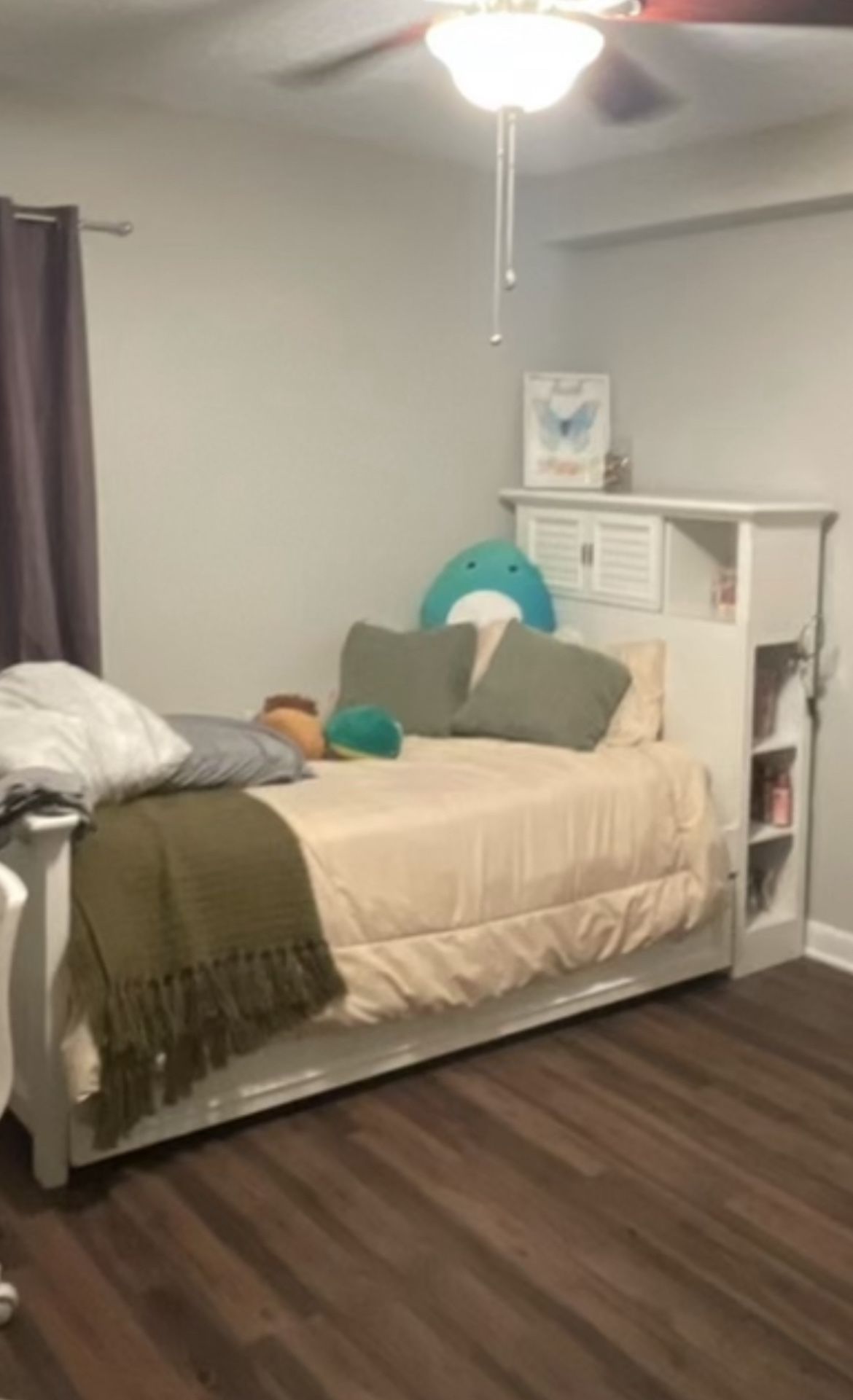 Twin Bed With Build In Storage 