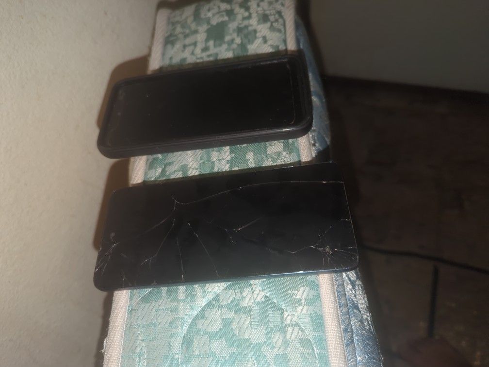 2 Motorola Phones (Forgotten Pins)