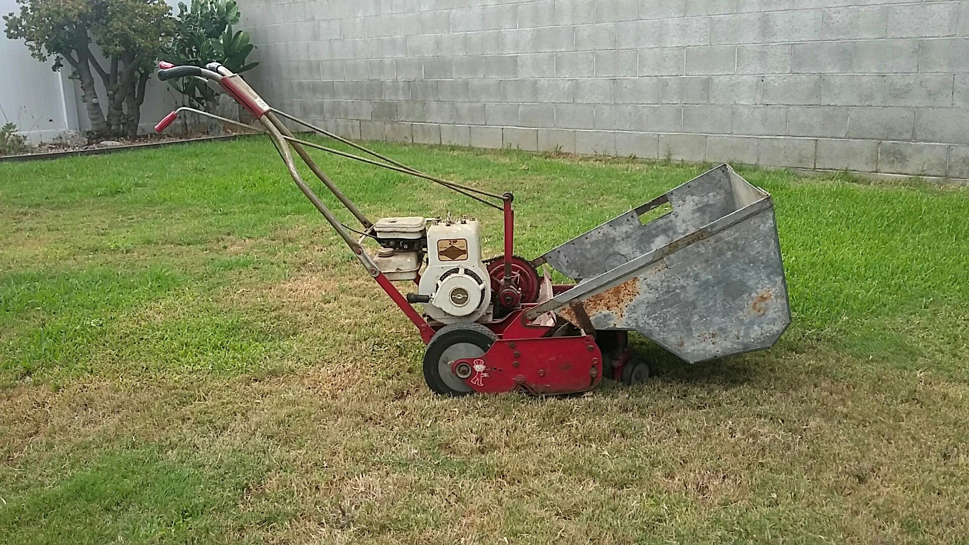 King O'Lawn lawn mower