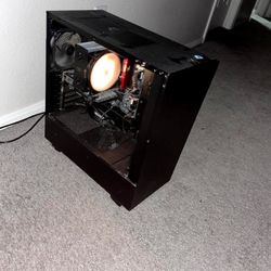 NZXT Starter Gaming PC