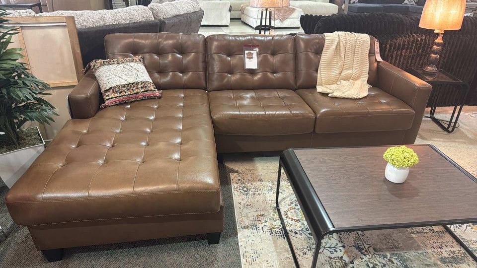 OM• $38 Initial • Brand New Baskove Leather Sectional With Chaise 