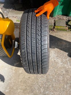 Llantas Y Rines para una. Ford F-150    Tires and Rims for Ford F-150.