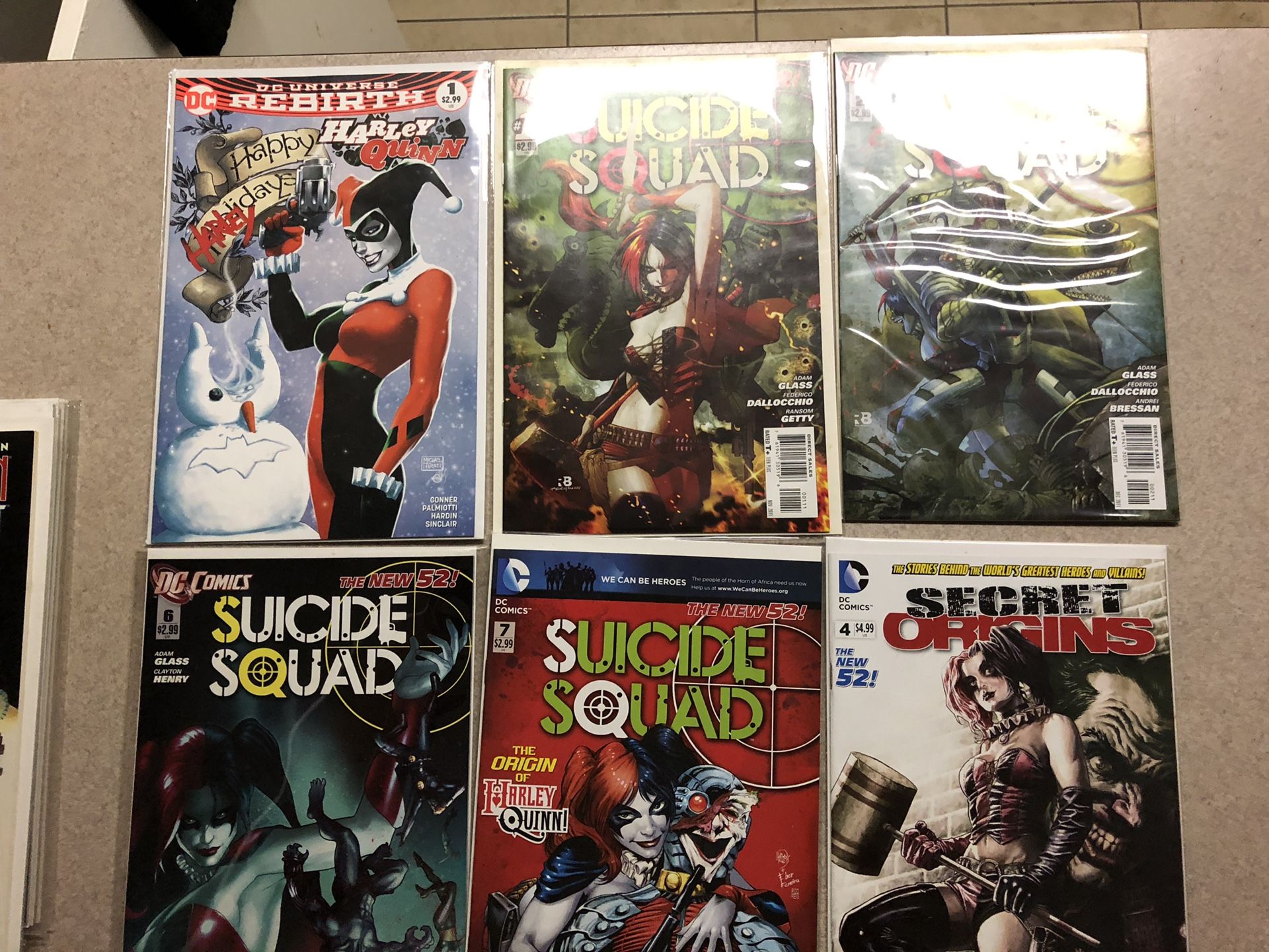 Harley Quinn Comics (MAKE OFFER)