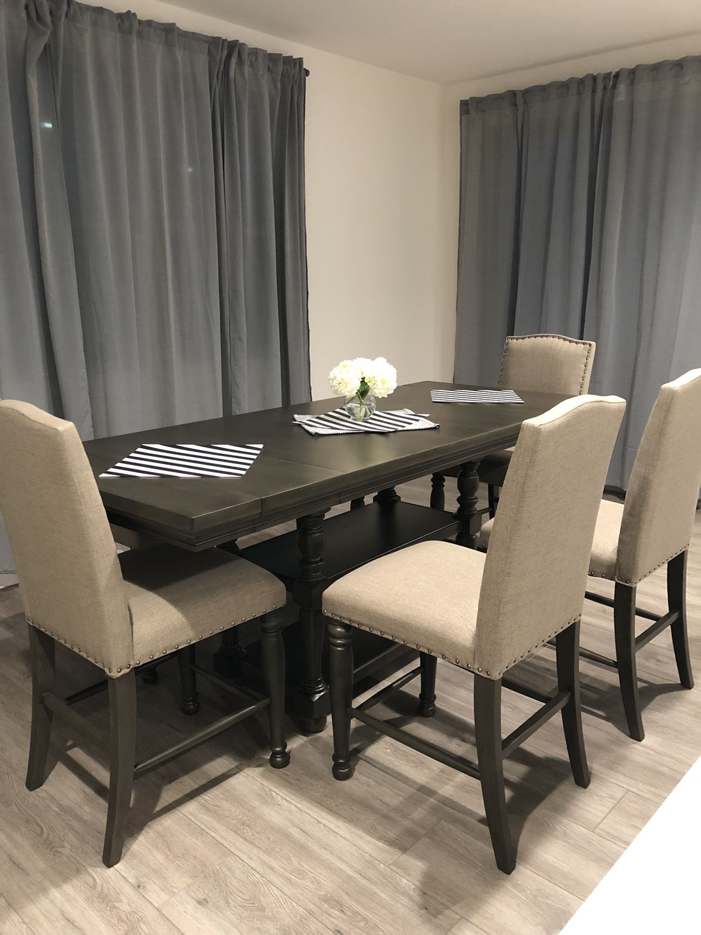 Used Dining Room Set For Sale In San Marcos Ca Offerup