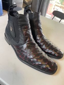 Size 9 Cowboy Boots Ostrich Chelsea style short boot Black Cherry Color
