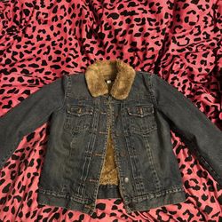 Gap Jean Jacket w/ Fur