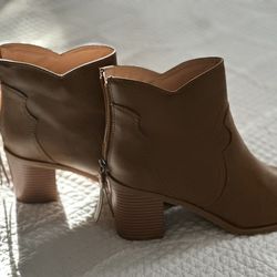 Carmel Colored Ankle Boots