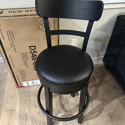 *NEW* Tall Bar Stools From Ashley’s Furniture