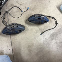 Oem BMW Front Brembo BrakeCalipers 