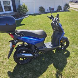 2022 Lance Cabo 50 Moped