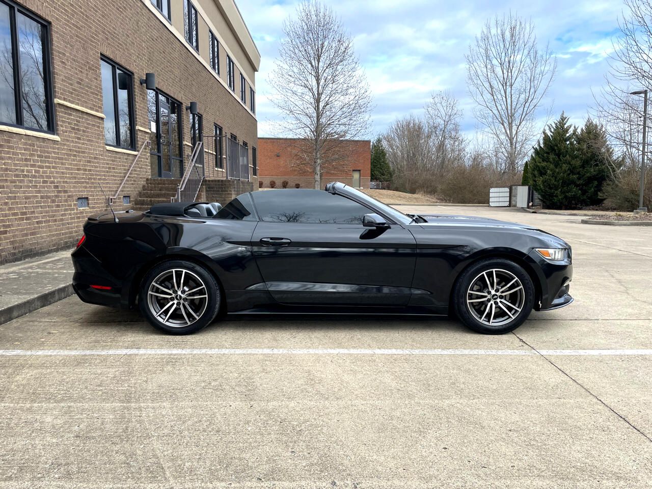 2017 Ford Mustang