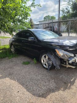 2015 Mercedes-Benz CLA