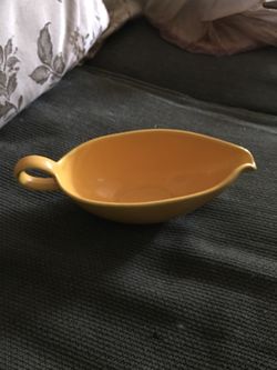 Gravy bowl
